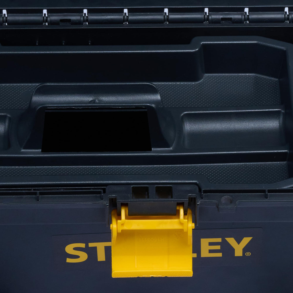 STANLEY Caja de herramientas de plástico con cierre de plástico, 40,6 x 20,5 x 19,5 cm, asa ergonómica, organizadores en la tapa, bandeja interior extraíble, orificio para candado, STST1-75517