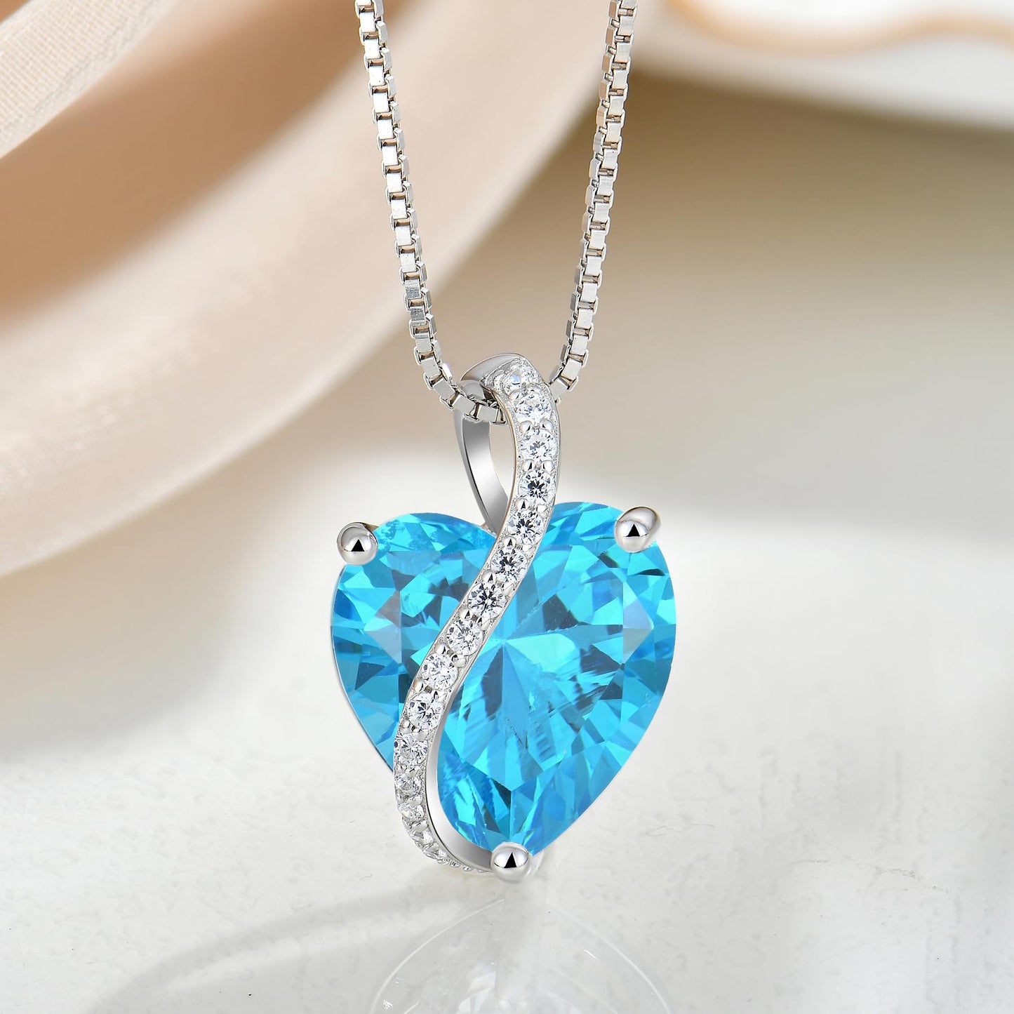 YL Collar de Corazón plata de ley 925 con colgante aguamarina de piedra natal de marzo para mujer
