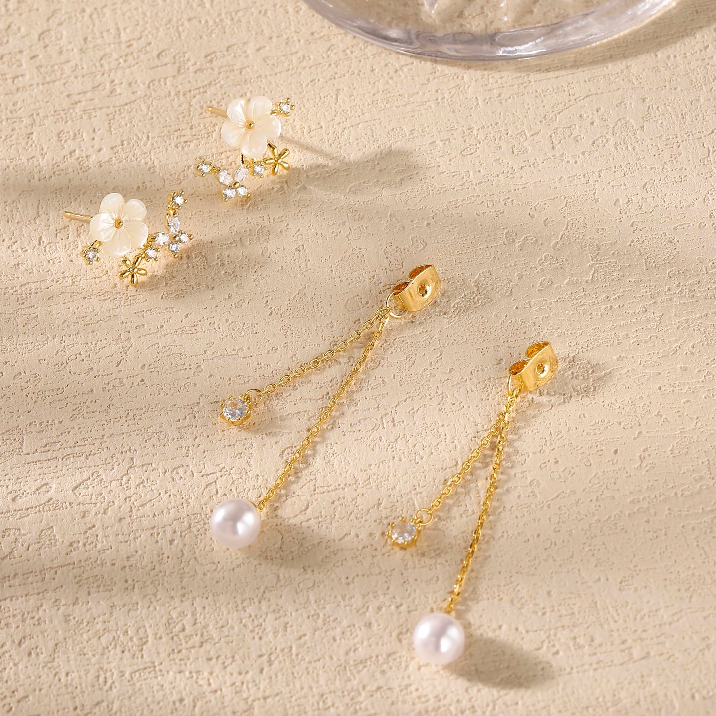 Pendientes Perlas Flores Pedrería Pendientes Oro Mujer Colgantes Dorados Earrings for Women Largos para San valentin, Cumpleaños, Regalo, Boda
